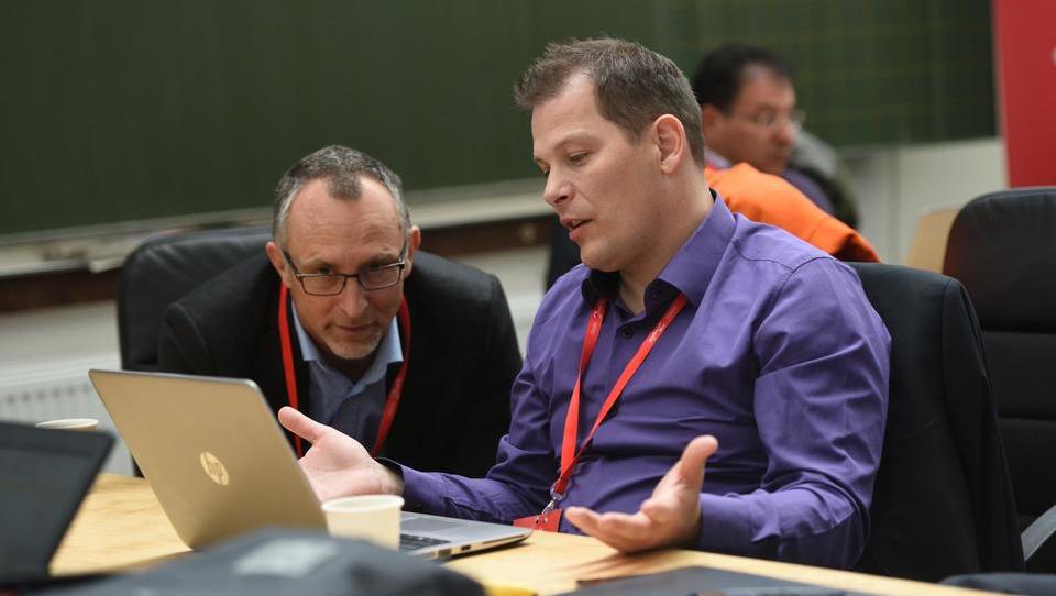 Kaj se je naučil inženir Siniša, ki je korpookolje za tri mesece zamenjal s start-up pospeševalnikom