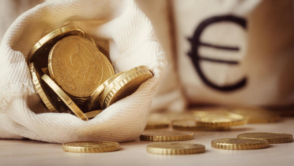 TOP razpisi tega tedna: ministrstvo za izobraževanje, podjetniški...