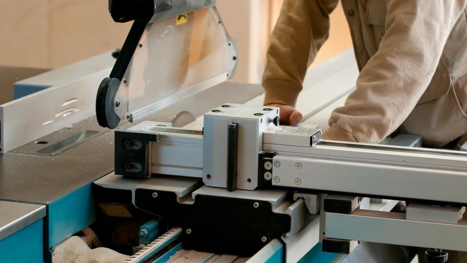 Subvencije za les so razdeljene, podjetjem pa ostaja grenak priokus